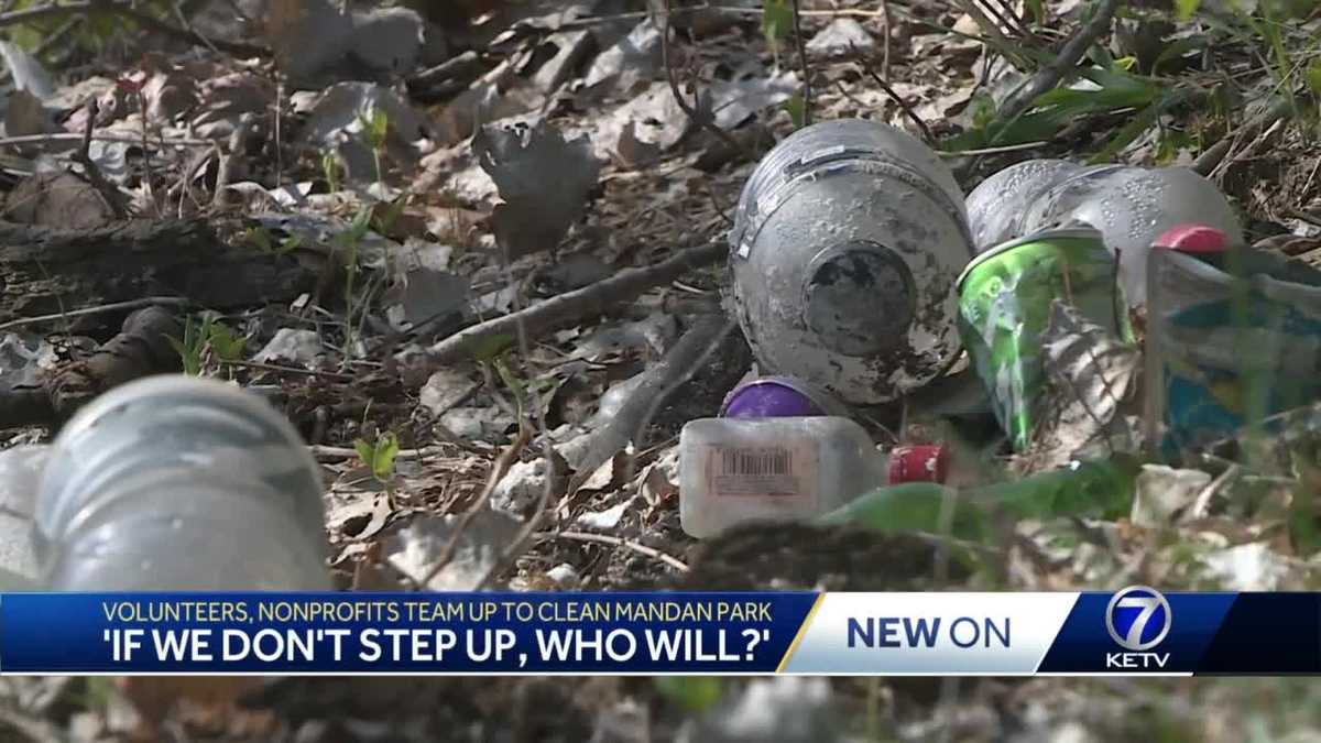 Volunteers, nonprofits team up to clean up Mandan Park