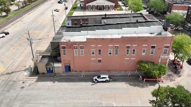 Will crumbling Webster City building be repaired or torn down? - Vimarsana News