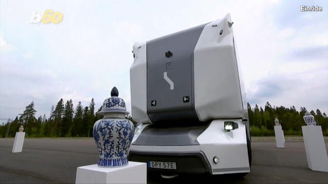 Must See! Autonomous Truck Maneuvers Through Obstacle Course of Breakable Vases - Vimarsana News