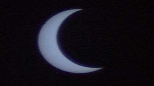 Solar eclipse watchers defied cloudy skies in '94 - Vimarsana News