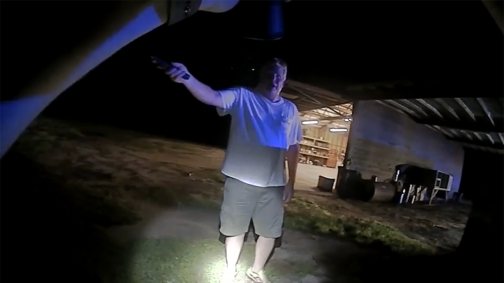 Bodycam Video Shows Alex Murdaugh At Crime Scene After Murders Bodycam Video Shows Alex Murdaugh At Crime Scene After Murders