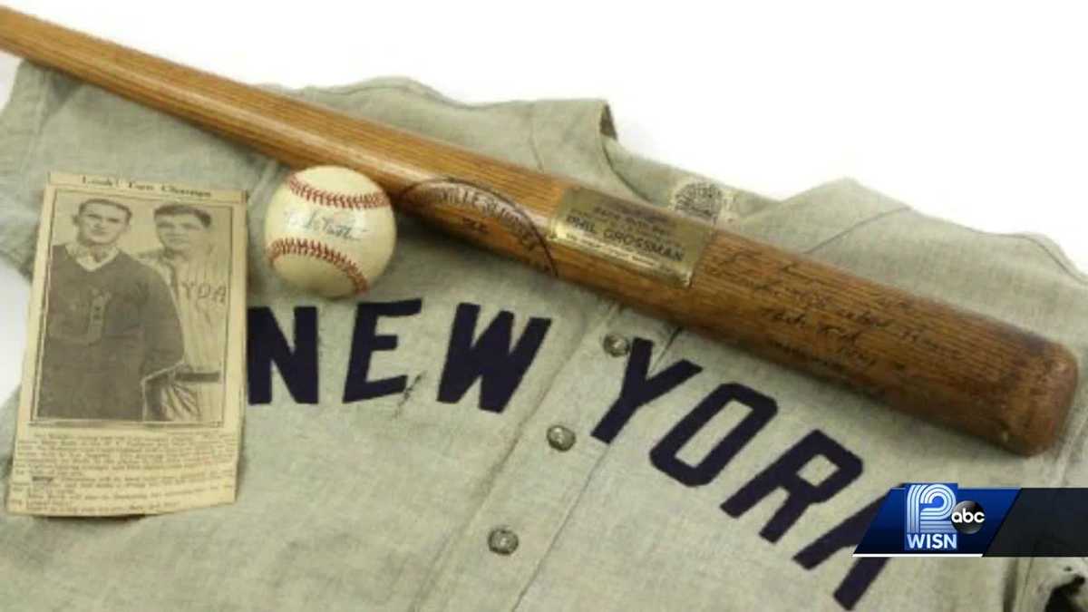 Most expensive bat in world to hit auction block in Milwaukee