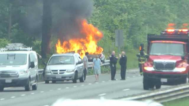 Firefighter saves driver after car hits guardrail, bursts into flames - Vimarsana News