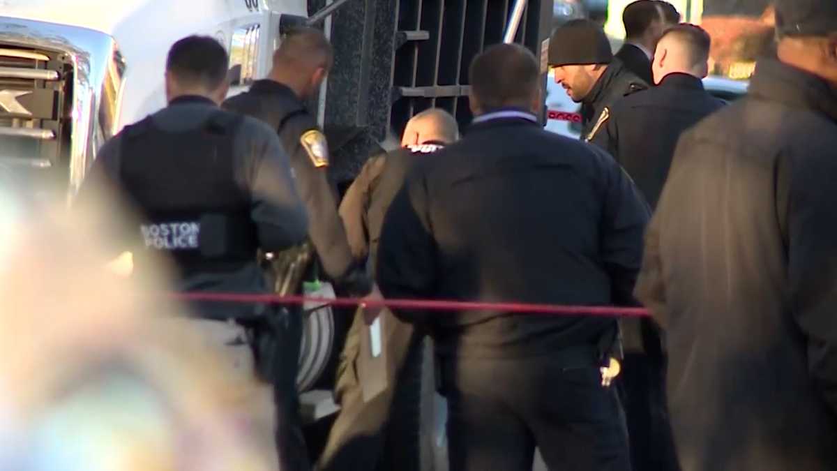 Brazen daytime shooting in Boston neighborhood leaves man dead
