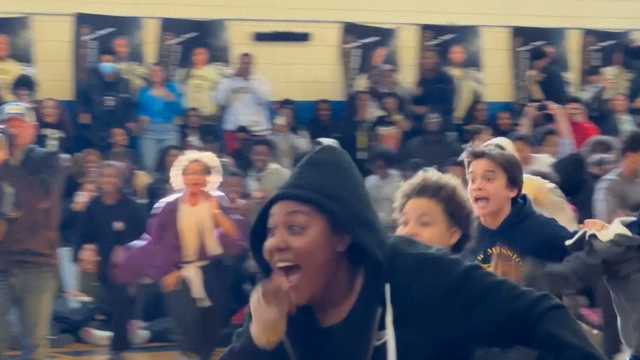 Boston students surprised by Halloween visit from celebrity - Vimarsana News