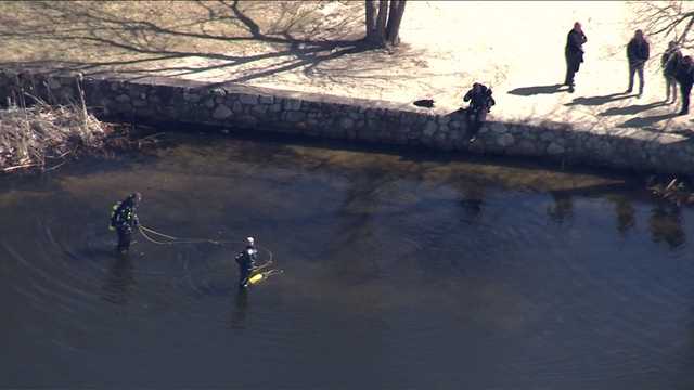 Divers search for homicide evidence in Braintree's Sunset Lake - Vimarsana News