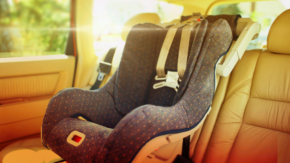 2-year-old Arizona girl dies after being left in a hot car while she ...
