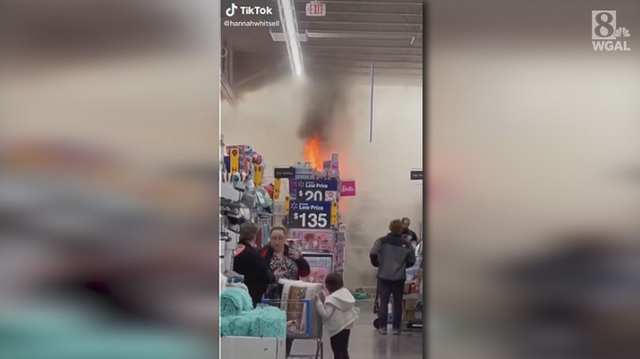 2 people suffer minor injuries after fire at Walmart in Carlisle - Vimarsana News