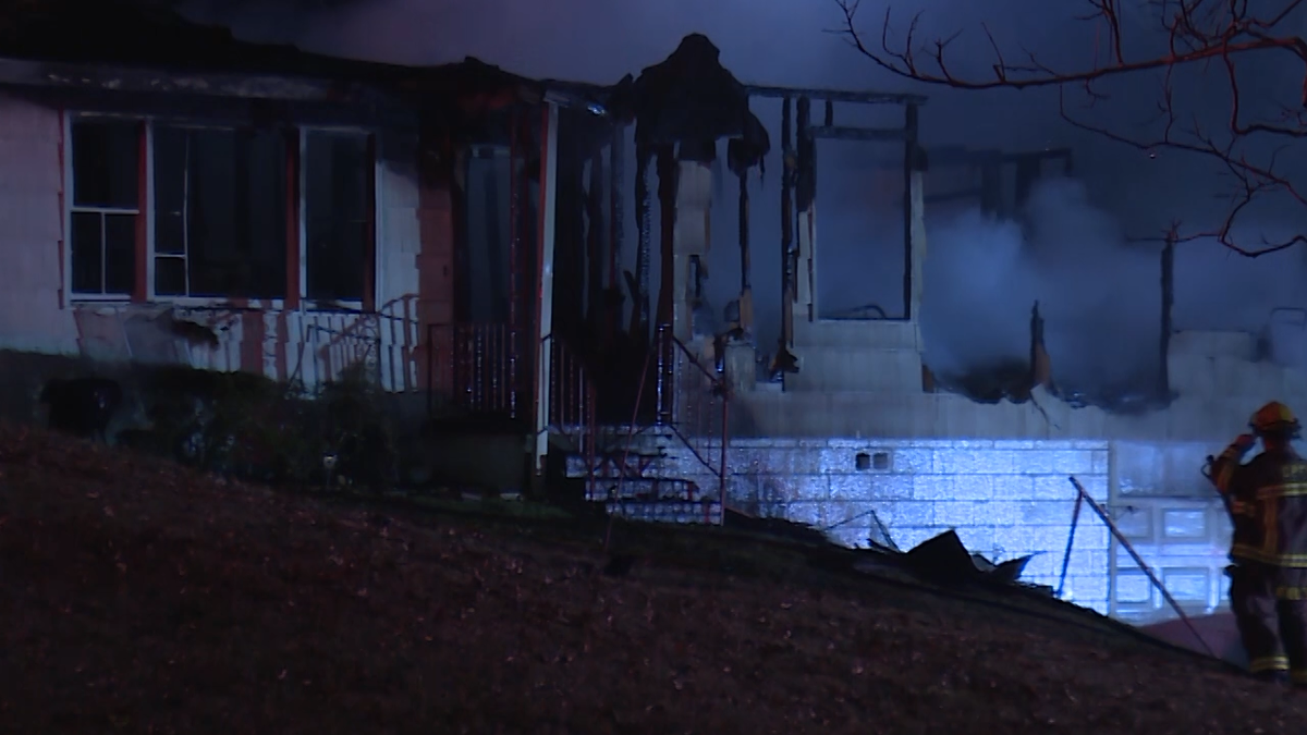 Overnight fire destroys home in Center Point