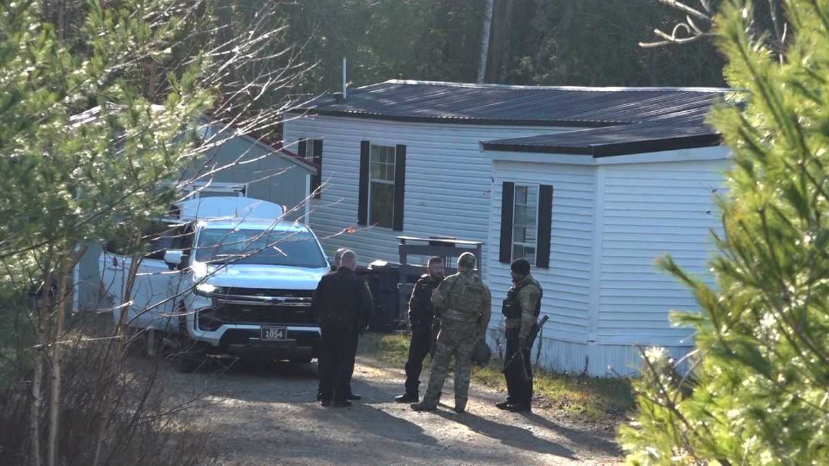 Clifton man arrested after standoff related to domestic violence