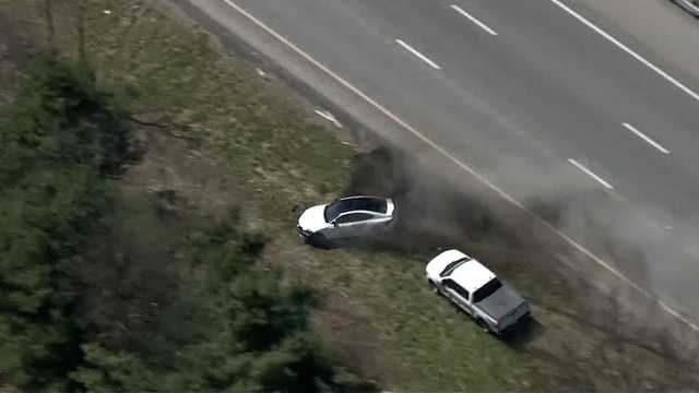 Police chase involving stolen car ends with crash on Mass. highway - Vimarsana News