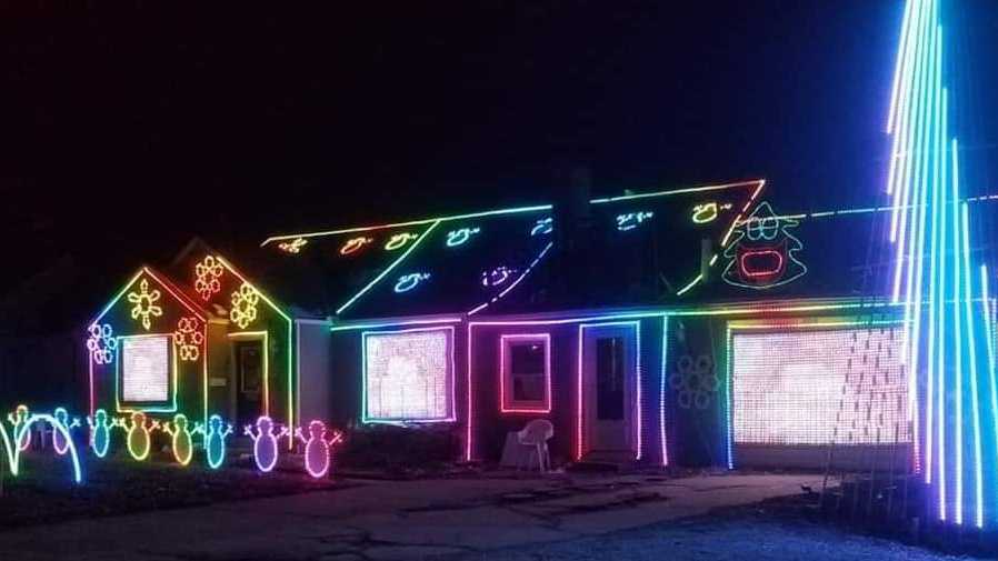 CHRISTMAS LIGHTS: Independence’s Crysler Lights back with new holiday ...