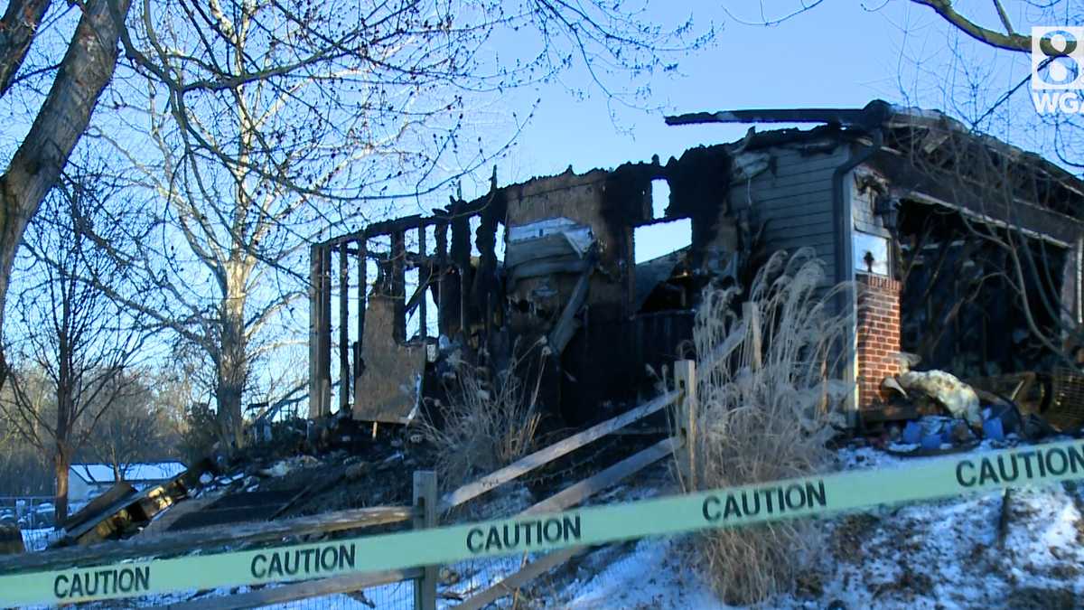 Pennsylvania house fire Two adults and 7yearold girl killed