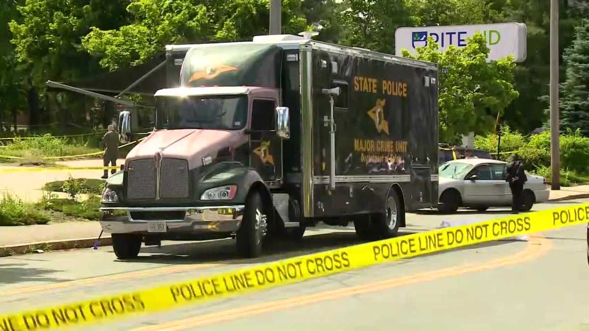 Man killed in police capturing after NH home assault, standoff