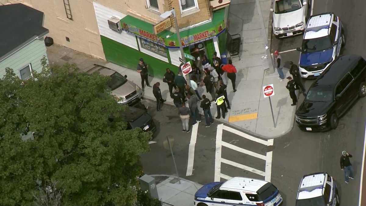 Teen killed, juvenile injured in Roxbury daytime shooting - WCVB