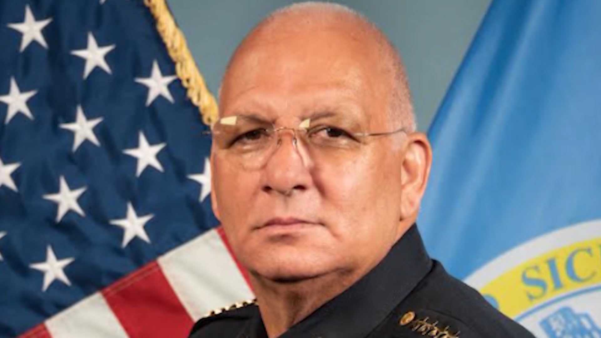 Commissioner White appeals ruling that would let Mayor Janey fire him - Vimarsana News
