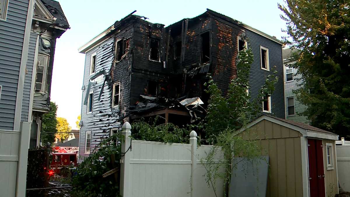19 displaced after 4-alarm fire tears through Dorchester home