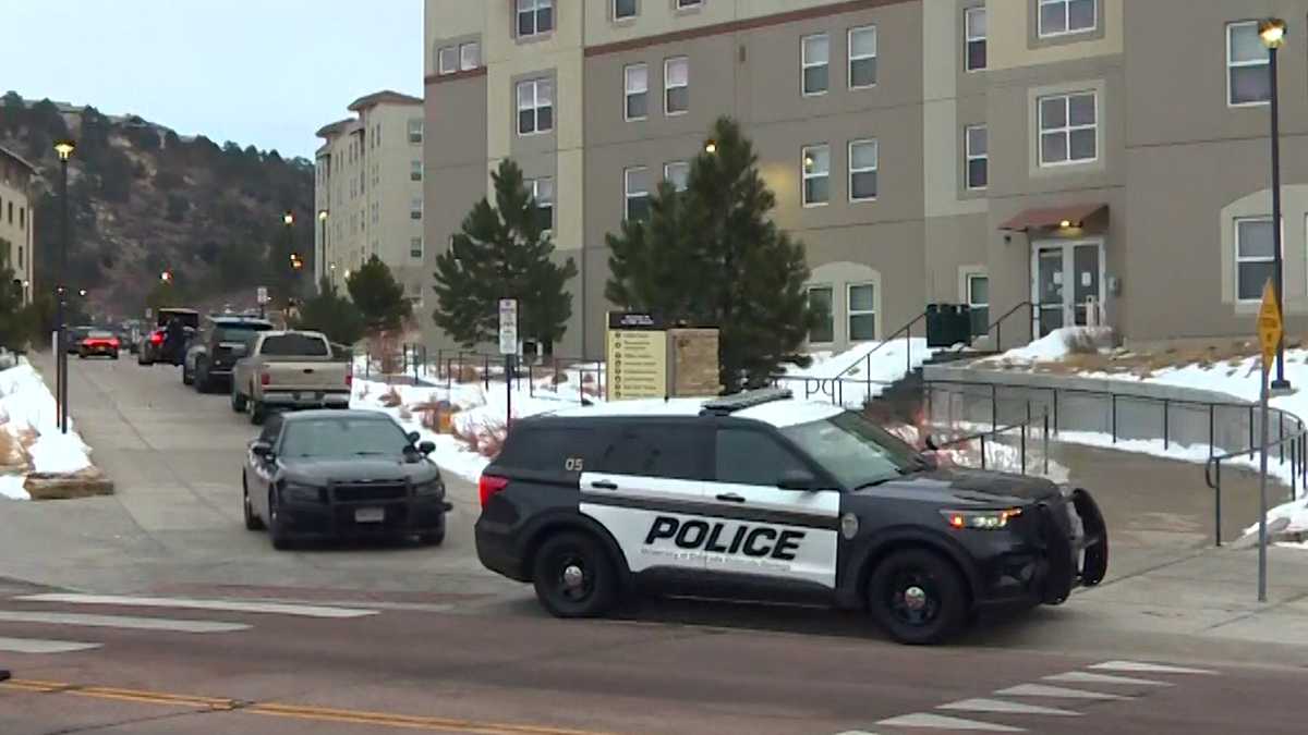 University of Colorado dorm shooting leaves 2 dead, police say