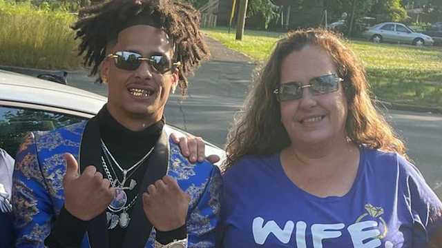 Birmingham mother's life turned upside after teenaged son dies in shooting - Vimarsana News