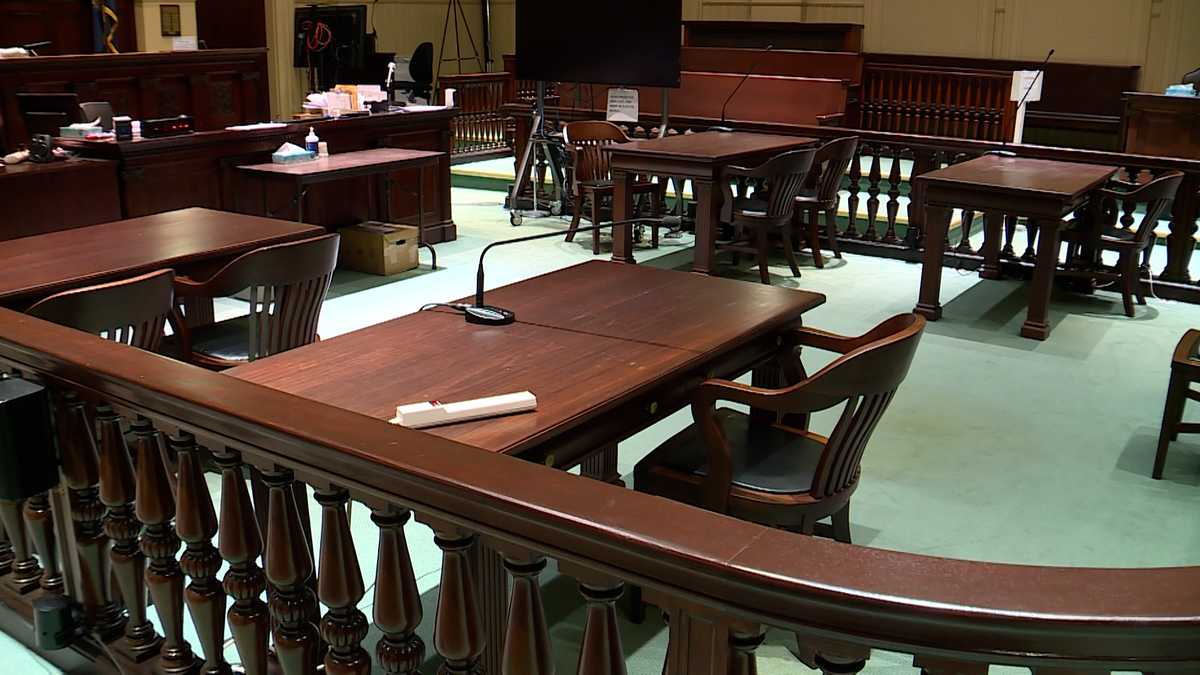 Gov. Mills signs bill to secure pay for Maine public defenders