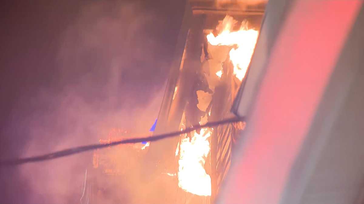 2 Fall River firefighters injured while battling 4-alarm blaze