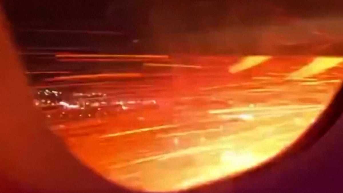 Dramatic Video: Delta flight to Georgia makes emergency landing after engine bursts into flames
