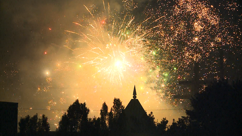 VIDEO Fireworks over Cross Church in Rogers