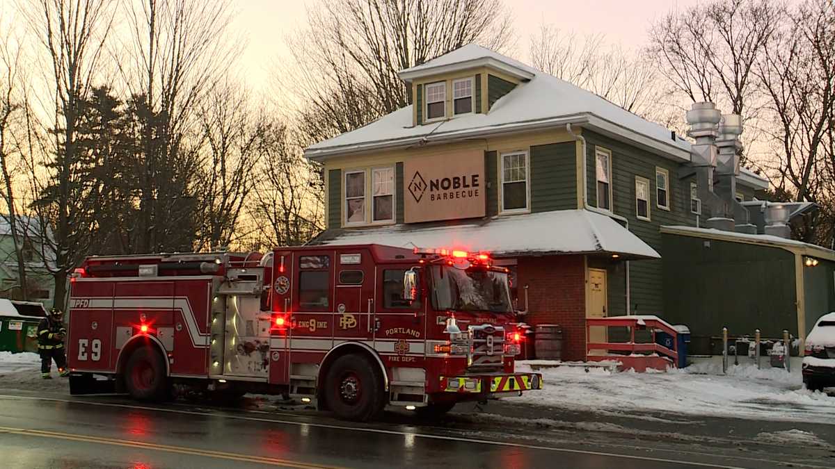 Fire damages former Noble Barbeque building on Forest Avenue in Portland