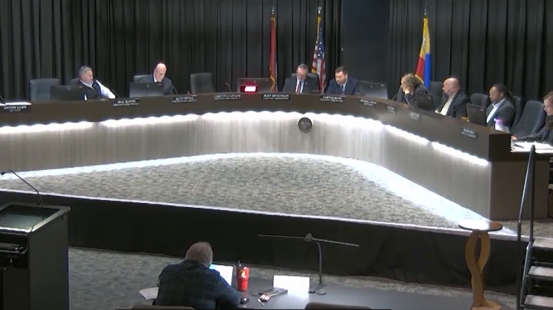 Fort Smith votes against potential government change - KHBS