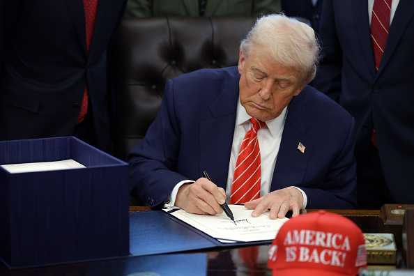 Trump signs bill to end partial government shutdown