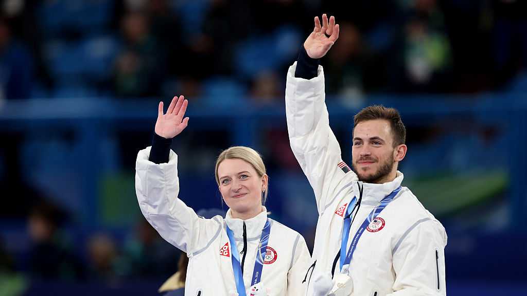 U.S. curling duo embraces the moment, wins historic silver at 2026 Winter Olympics