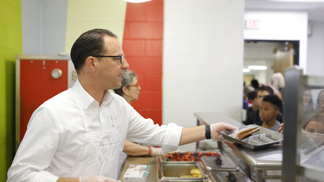 Pennsylvania governor wants to expand Free School Breakfast Program - Vimarsana News