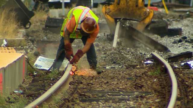 Partial closure of Green Line E Branch latest hurdle for riders - Vimarsana News