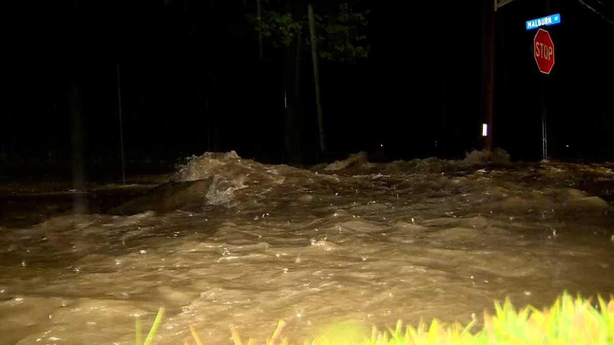 Flash Flooding Traps Drivers Washes Away Roads In Central Mass 9227