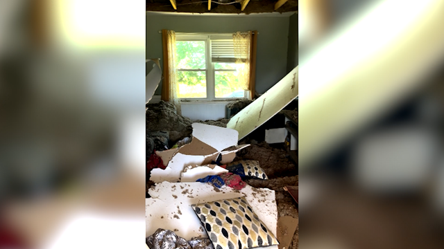 Nearby homes damaged by explosion - Vimarsana News