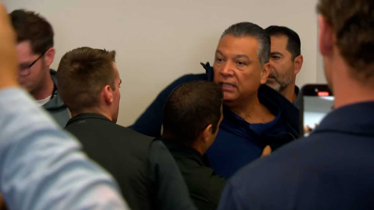 California Sen. Alex Padilla forcibly removed from press conference with Homeland Security secretary