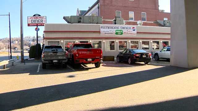 Couple who own historic Worcester diner retiring after 50 years - Vimarsana News
