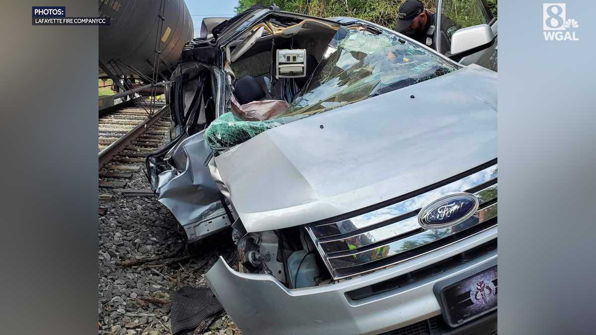 Train hits vehicle in Lancaster County, Pa.