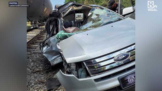 Train hits vehicle in Lancaster County, Pa. - Vimarsana News
