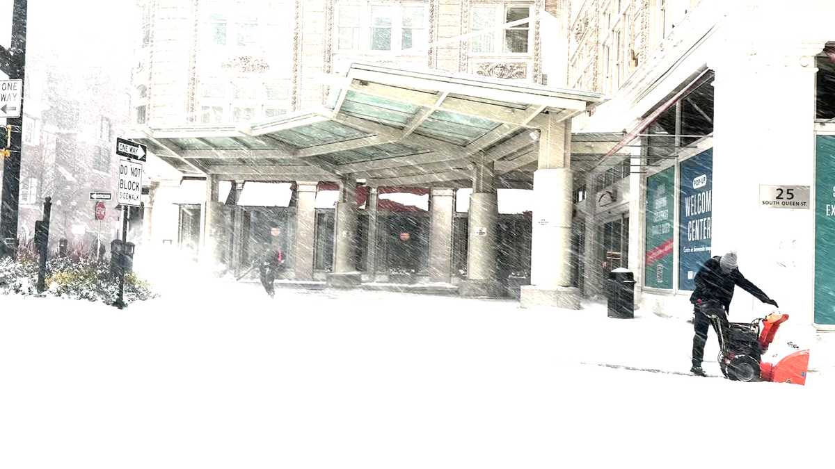 City tows nearly 140 cars during snow emergency