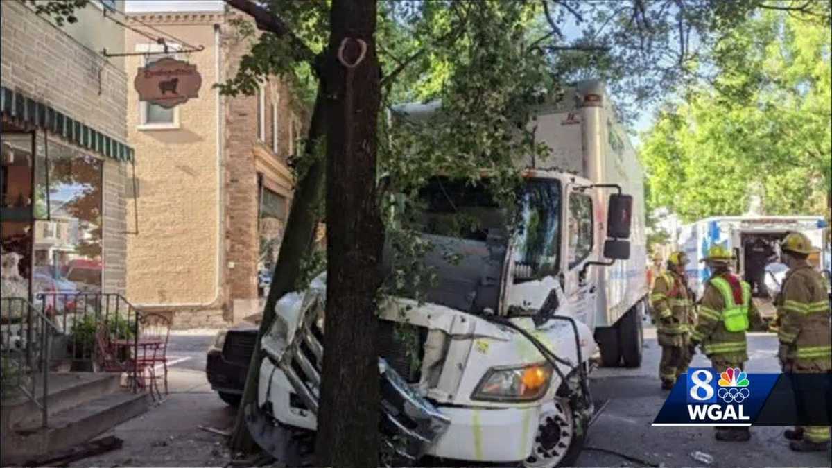 TRUCK CRASH knocks out power in Lititz, Pa.