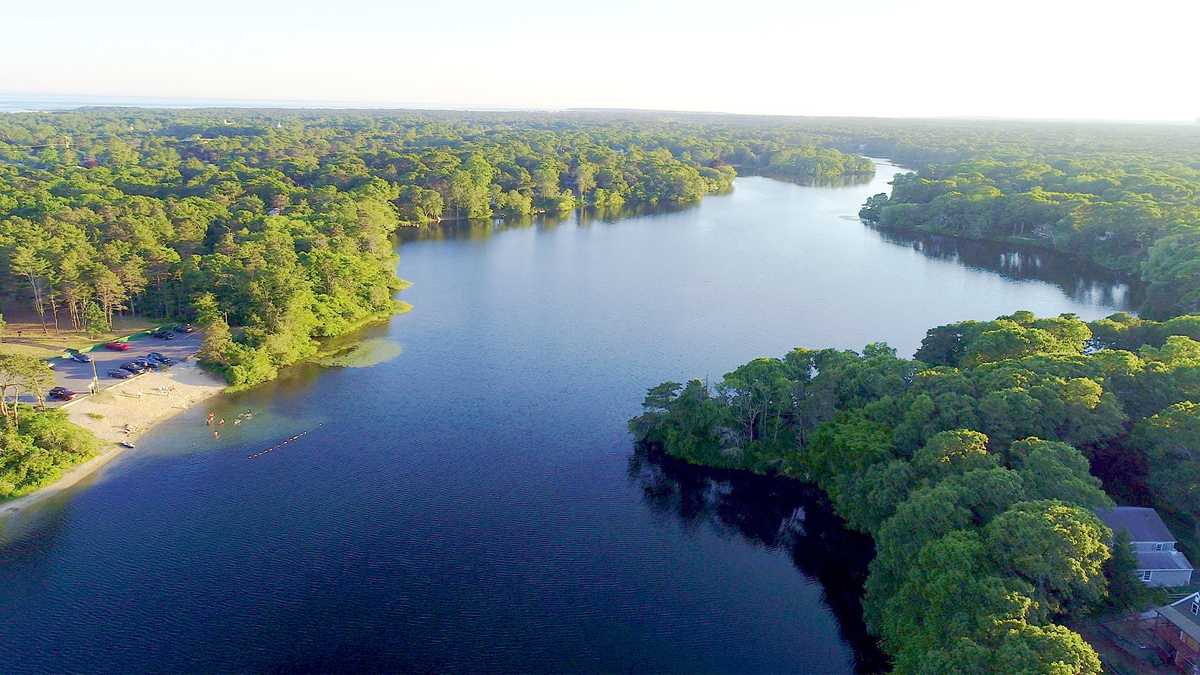 Massachusetts man, 29, drowns at pond in Yarmouth