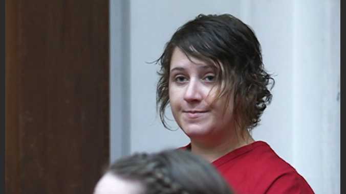 Jessica Lowe pleads not guilty