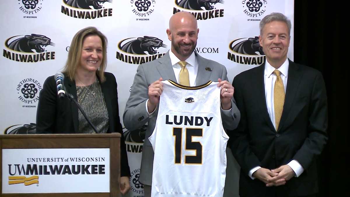 1-on-1 with new UW-Milwaukee basketball coach Bart Lundy