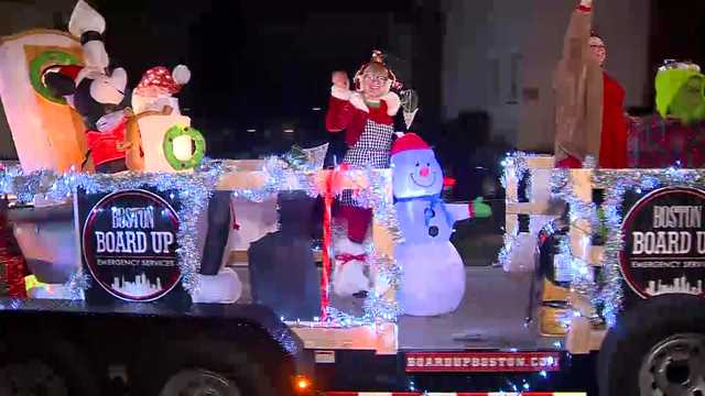 Massachusetts city brings back annual Christmas Eve parade - Vimarsana News