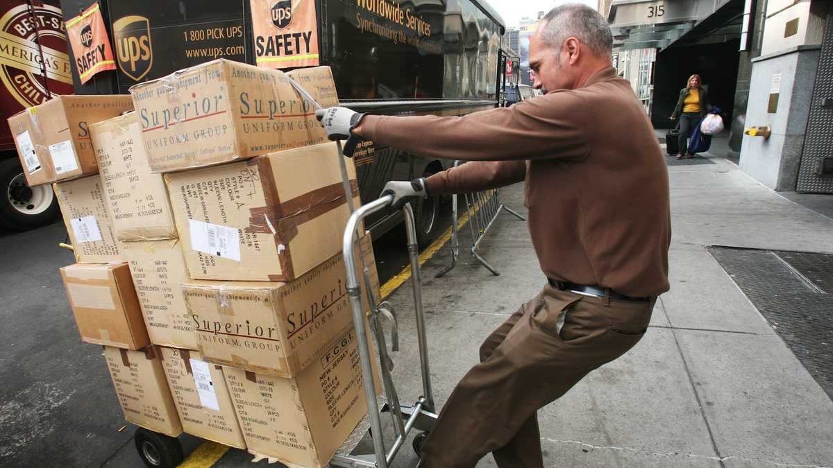 Can the coronavirus spread through mail? What about on your clothes?