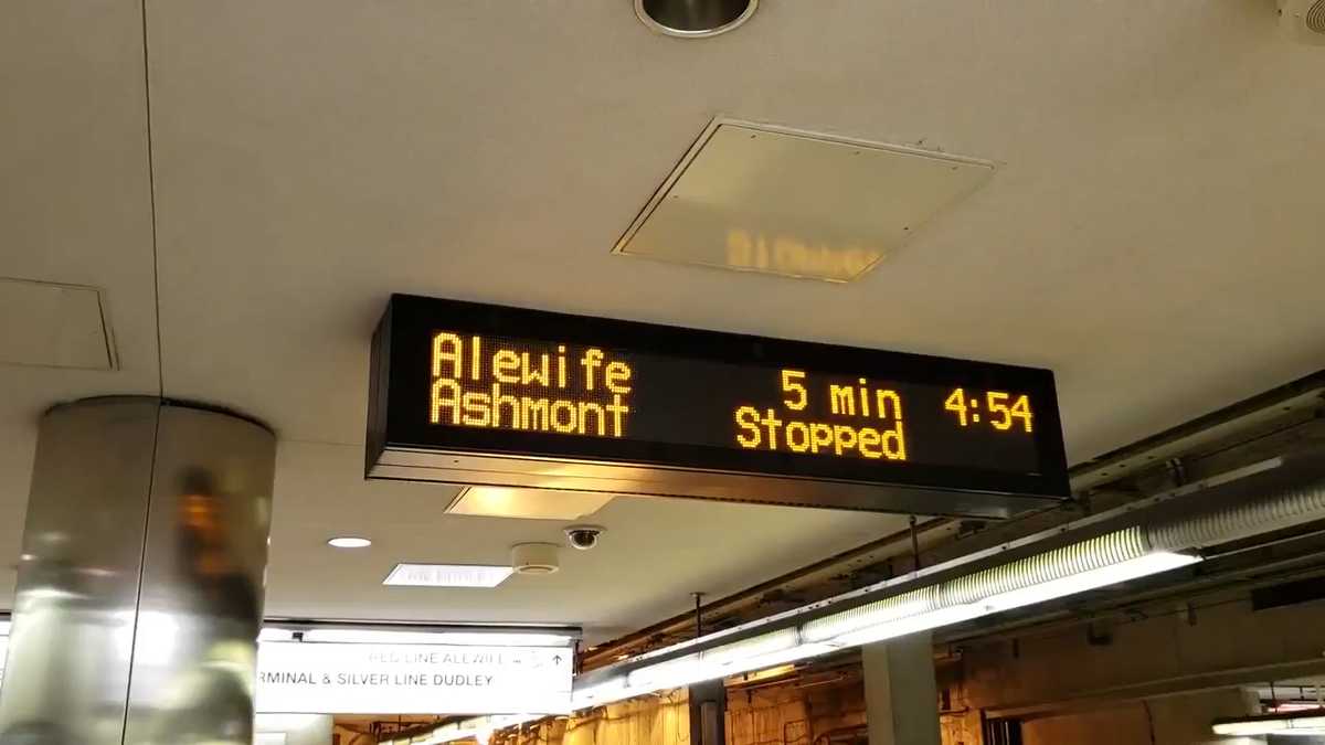 MBTA's new upgrade shows you if your train is stopped MBTA's new upgrade shows you if your train is stopped