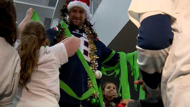 Patriots players spread Christmas cheer at holiday party for kids - Vimarsana News