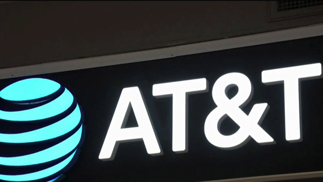 Cape Coral businesses and residents struggle amidst AT&T cell phone outage - Vimarsana News