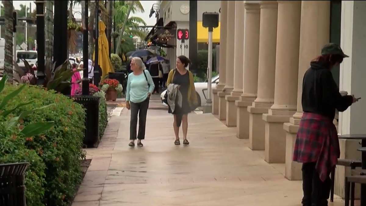 Naples residents brace for heavy rain as Flood Watch extends into Saturday - Vimarsana News